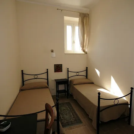 Bed & Breakfast Gilda & Breakfast 3*