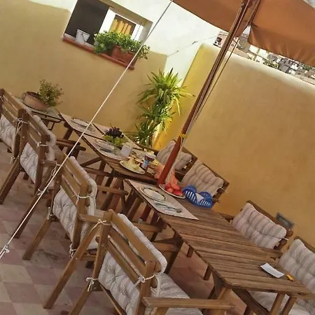 Bed & Breakfast Gilda & Breakfast 3*